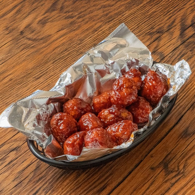 Boneless Wings (50 Pieces).