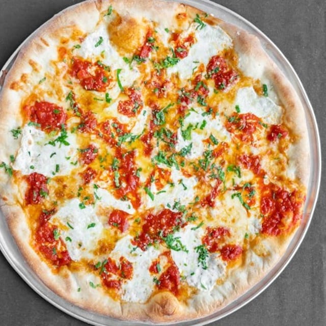 Margherita Pizza.