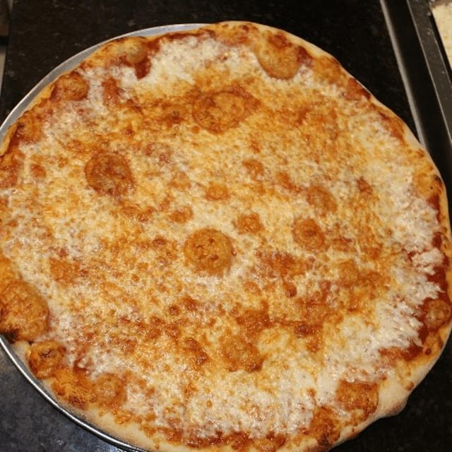 Plain Pizza.